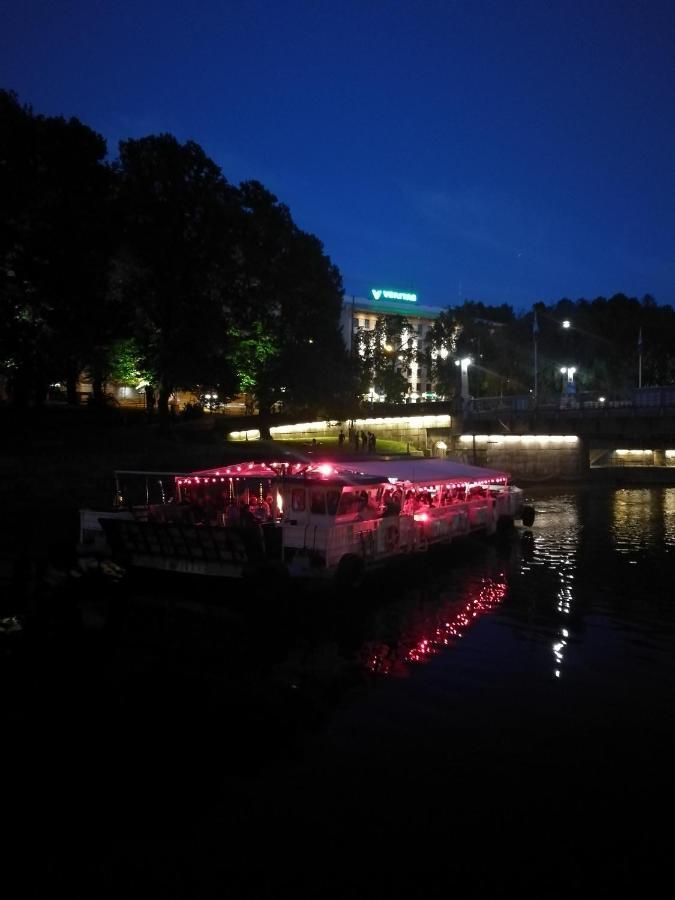 The Wildflower Apartment Турку Экстерьер фото